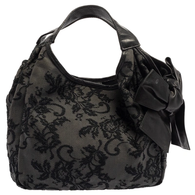 Pre-owned Valentino Garavani Black Embroidered Nylon Medium Nuage Bow Hobo