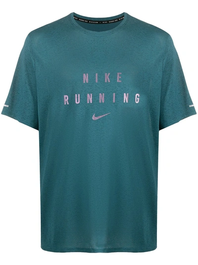 Nike Swoosh Logo-print T-shirt In Blue