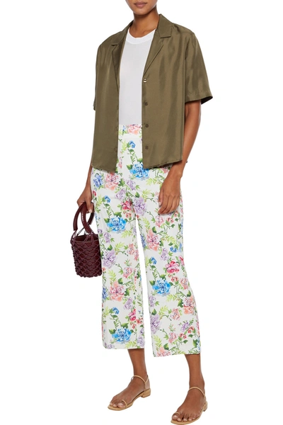 Alice And Olivia Lorinda Cropped Floral-print Crepe Straight-leg Trousers In Gardenia