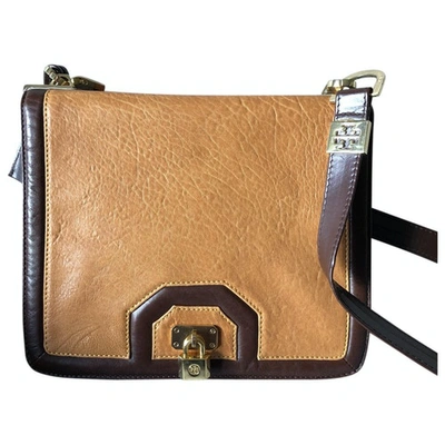 Pre-owned Tory Burch Leather Clutch Bag In Brown