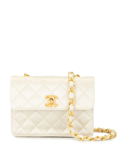 Pre-owned Chanel 1990s Cc Diamond-quilted Crossbody Bag In White