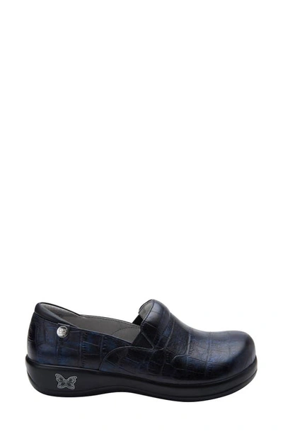 Alegria Keli Embossed Clog Loafer In Croco Noche Leather