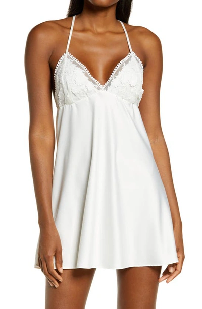 FLORA NIKROOZ KYLIE CHARM SATIN CHEMISE,Q81117