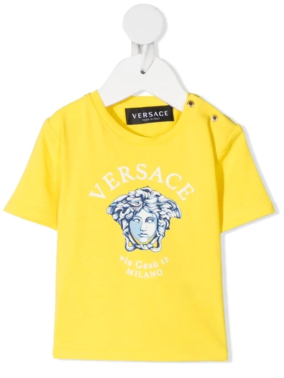 Young Versace Babies' Medusa-motif Cotton T-shirt In Giallo