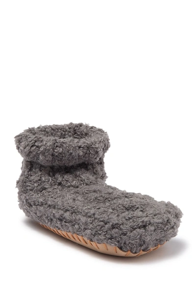 Lemon Boucle Cable Knit Boot Slipper In Flannel