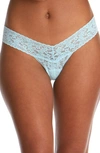 HANKY PANKY SIGNATURE LACE LOW RISE THONG,4911