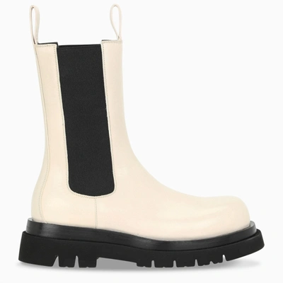 Bottega Veneta Off-white Medium 'the Lug' Chelsea Boots