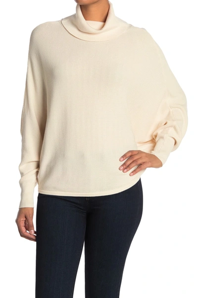 Cloth By Design Easy Turtle Neck Pullover In White Beac