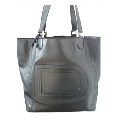 Pre-owned Delvaux D To D Leather Tote In Black