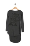 Go Couture Graphic Boatneck Top In Charcoal Print 1