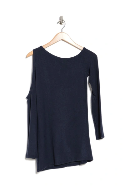 Go Couture Tie Dye Cold Shoulder Top In Navy