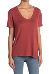 Caslon Brushed Knit V-neck T-shirt In Rust Spice Heather