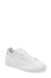 On The Roger Advantage Tennis Sneaker In White