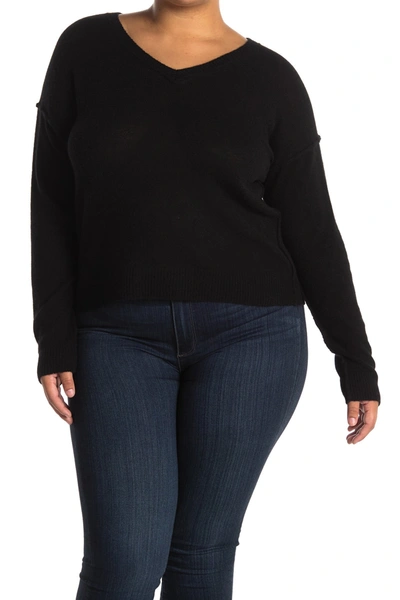 525 America Lightweight Cashmere V-neck Sweater In Black