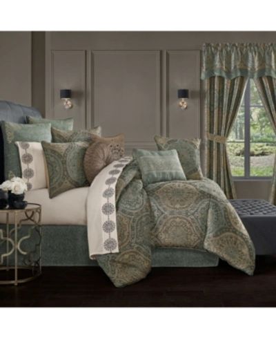 J Queen New York Dorset 4-pc. Comforter Set, King In Multi