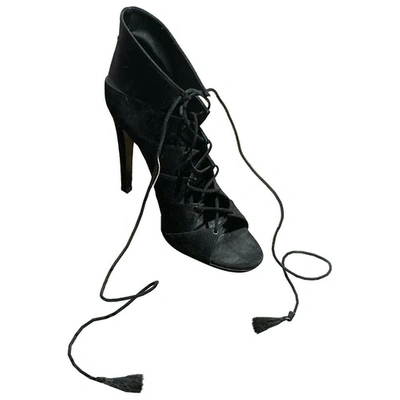 Pre-owned Charline De Luca Heels In Black