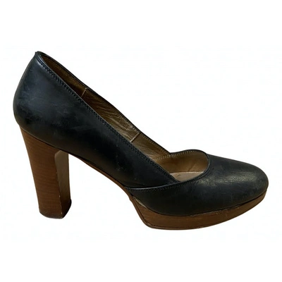 Pre-owned Essentiel Antwerp Leather Heels In Black
