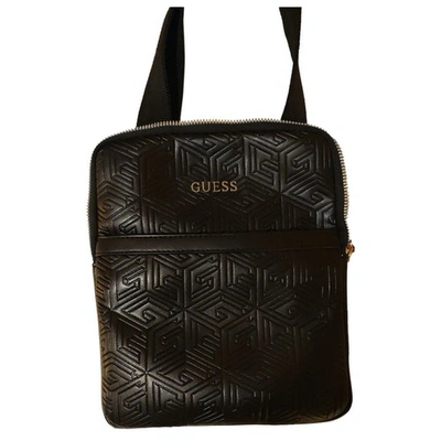 Pre-owned Guess Leather Bag In Black