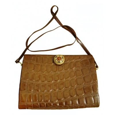 Pre-owned Genny Leather Clutch Bag In Camel