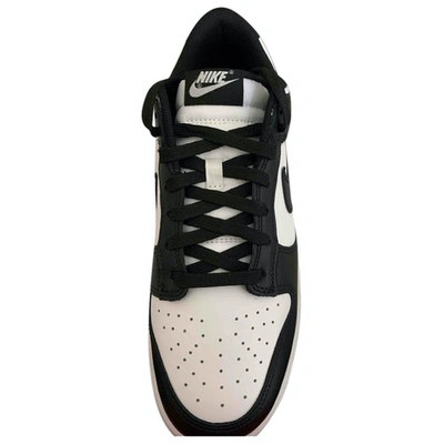 Pre-owned Nike Sb Dunk  Leather Low Trainers In Black