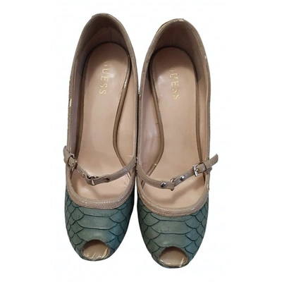 Pre-owned Guess Leather Heels In Green