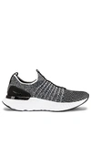 Nike React Phantom Run Flyknit 2 Running Shoe In Black & White