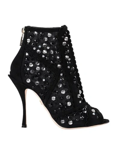 Dolce & Gabbana Ankle Boots In Black