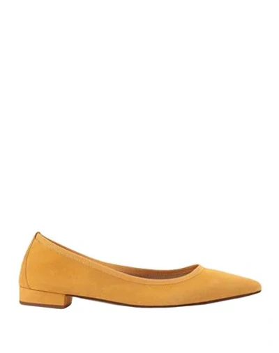 Ballerette Ballet Flats In Yellow