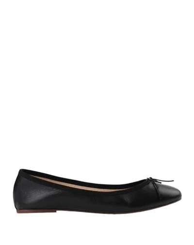 Ballerette Ballet Flats In Black