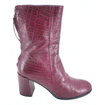 Pre-owned Dorothee Schumacher Leather Ankle Boots In Burgundy