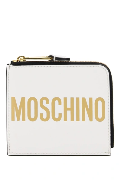 Moschino Logo Zipped Wallet In White,gold