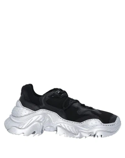 N°21 Sneakers In Black