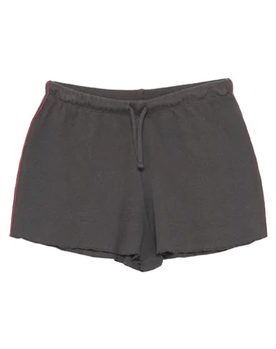 Scout Shorts & Bermuda Shorts In Lead