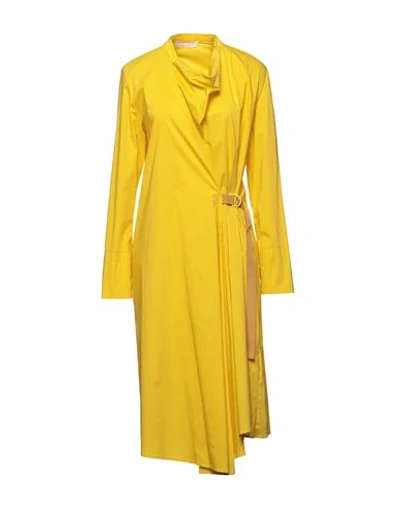 Liviana Conti Knee-length Dresses In Yellow