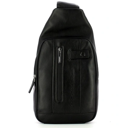 Piquadro Designer Men's Bags Men's Black Crossbody Bag In Noir