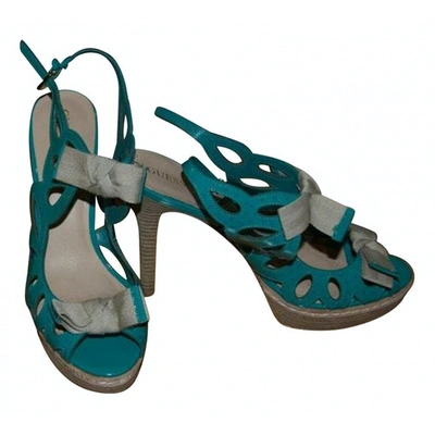 Pre-owned Guess Patent Leather Sandal In Turquoise