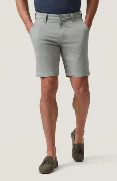 34 Heritage Arizona Flat Front Chino Shorts In Sage Coolmax