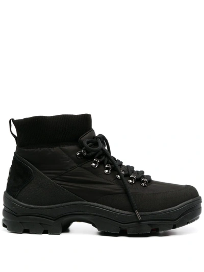 Moncler Clement Snow Boots In Black
