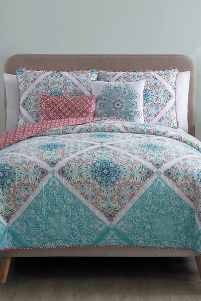 Vcny Home Windsor Reversible Medallion Quilt Set In Multi