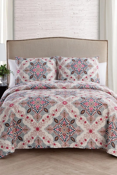 Vcny Home Wyndham Medallion Quilt Set In Multi