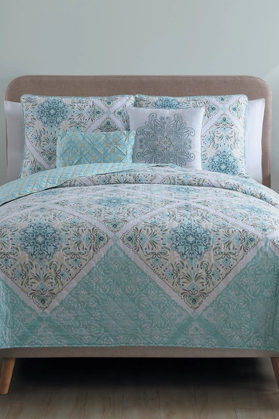 Vcny Home Windsor Reversible Medallion Quilt Set In Aqua