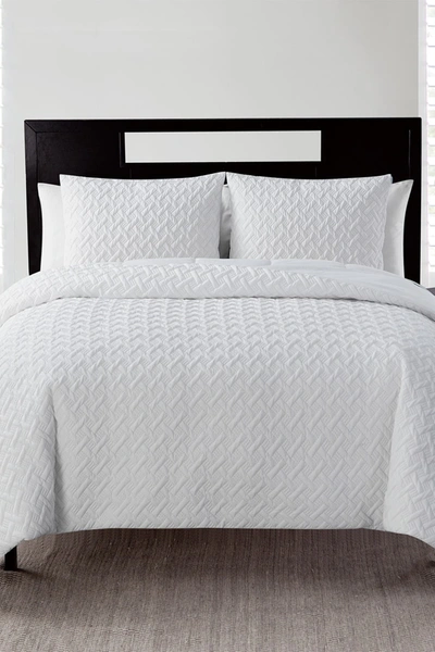 Vcny Home Nina Embossed Comforter Set In Whit1