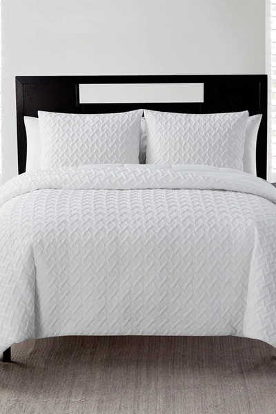 Vcny Home Nina Embossed Comforter Set In Whit1