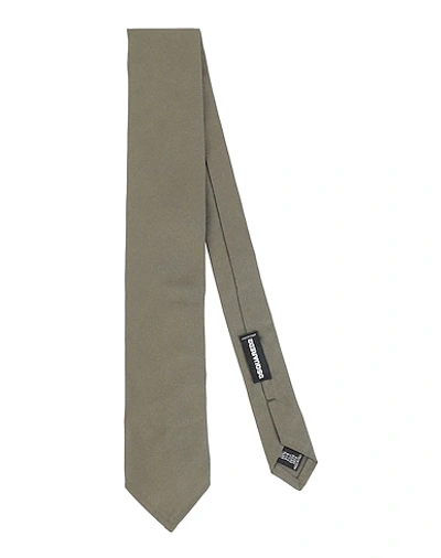 Dsquared2 Ties In Military Green