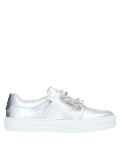 Roger Vivier Sneakers In White,pink