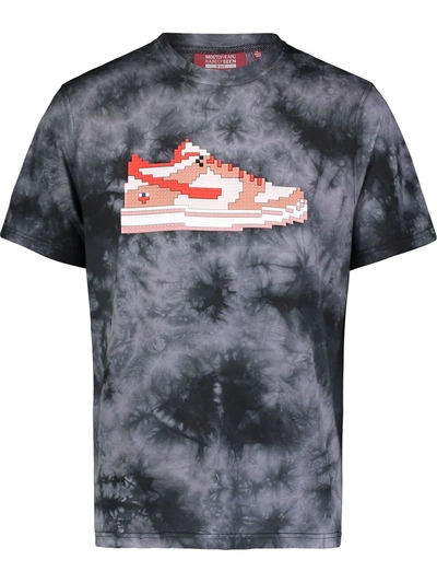 Mostly Heard Rarely Seen 8-bit Sneaker Tie-dye T-shirt In Black