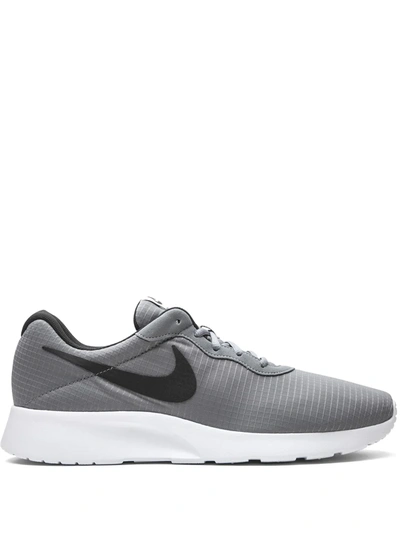 Nike Tanjun Prem 运动鞋 In Grey