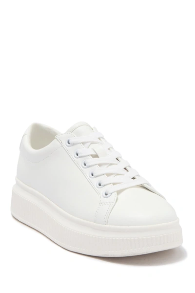 Abound Saylor Platform Sneaker In White