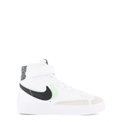 Nike Kids In White