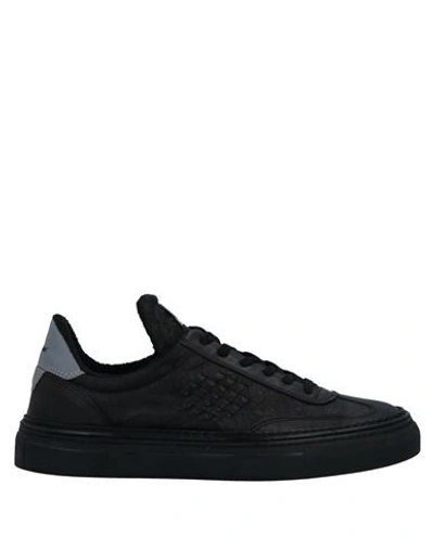 Bepositive Sneakers In Black